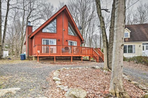 Tobyhanna Cabin with Private Deck Golf, Ski and Fish!